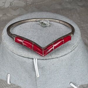 Vintage 925 Sterling Silver Hinged Red Jasper Bangle Bracelet